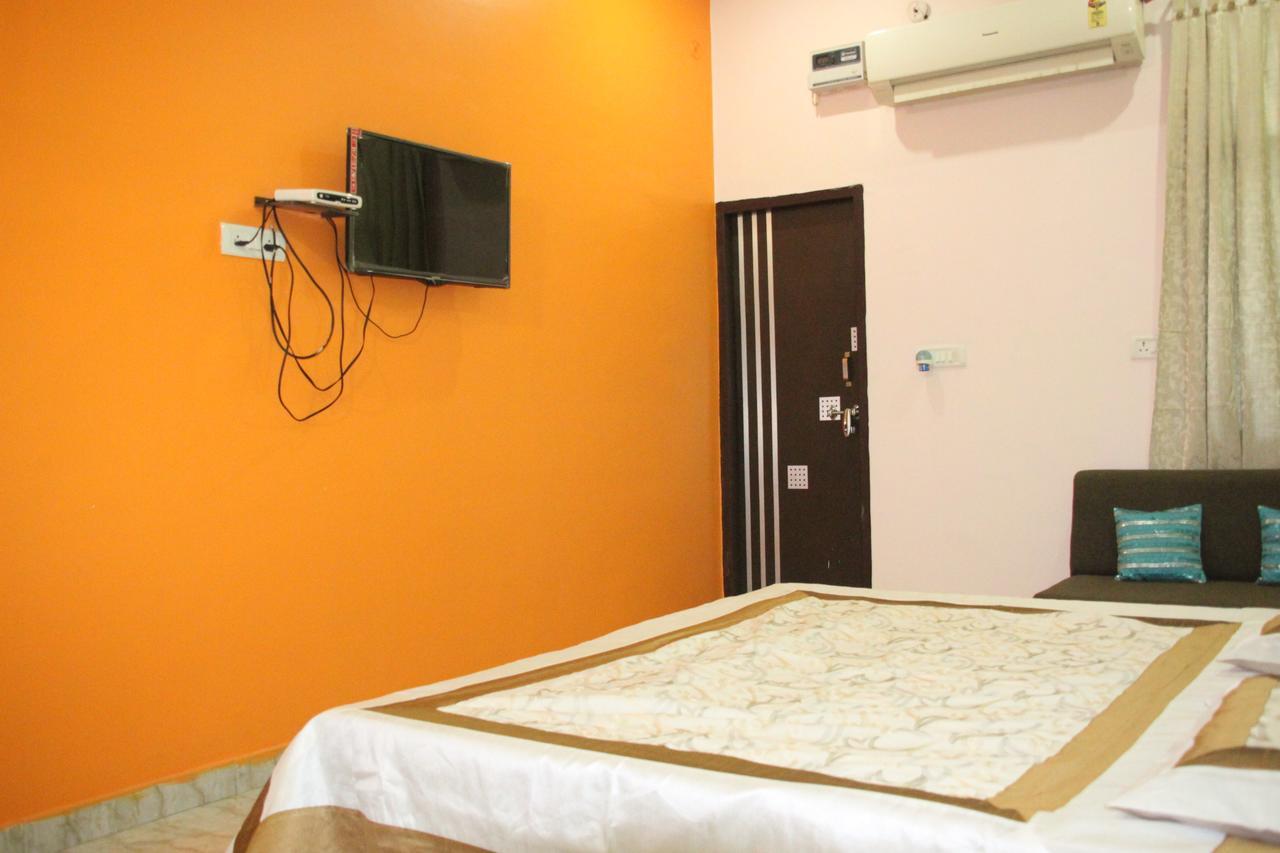 Hotel Vinayak Palace Mathura Exteriér fotografie